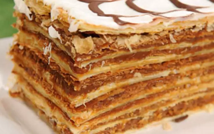 torta milhojas de dulce de leche